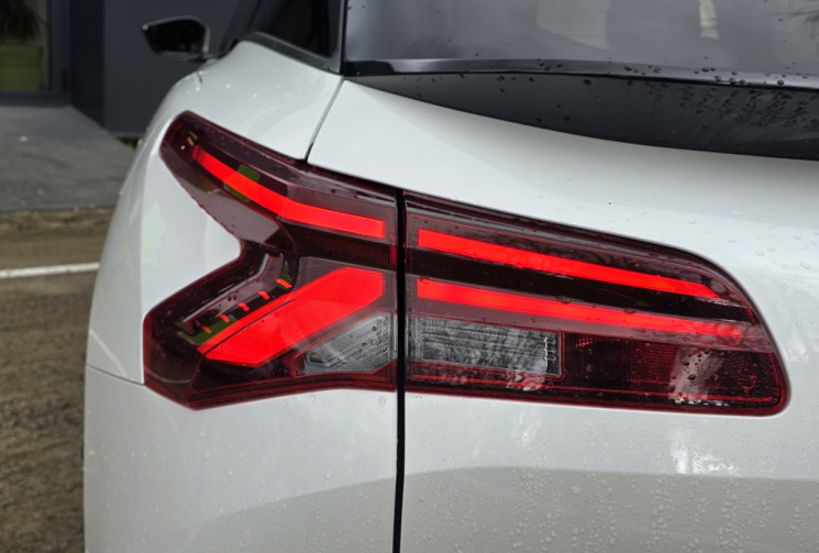 Citroën C5 X 1.6 225 SHINE Hybride Rechargeable EAT8 