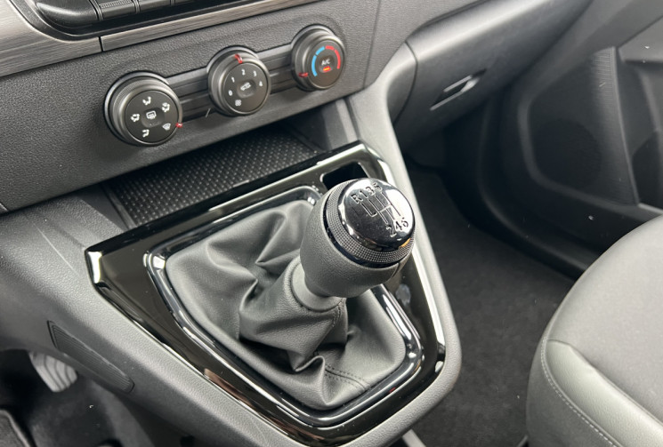 Renault Kangoo 1.5 Blue dCi 95 Evolution / Etat Neuf / En Stock / Caméra / Carplay 