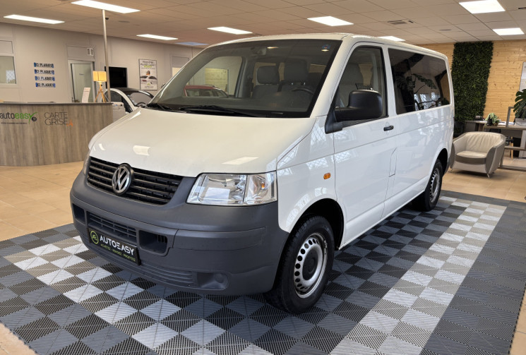 Volkswagen Transporter COMBI T5 2.5 TDI 130 / 9 PLACES