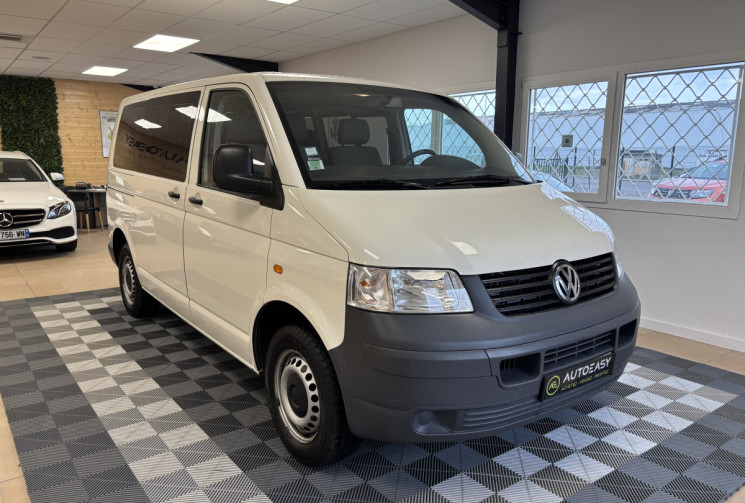 Volkswagen Transporter COMBI T5 2.5 TDI 130 / 9 PLACES