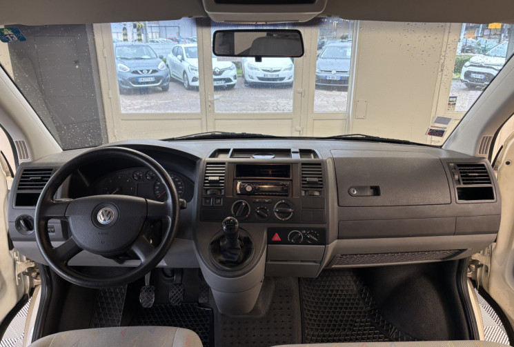 Volkswagen Transporter COMBI T5 2.5 TDI 130 / 9 PLACES
