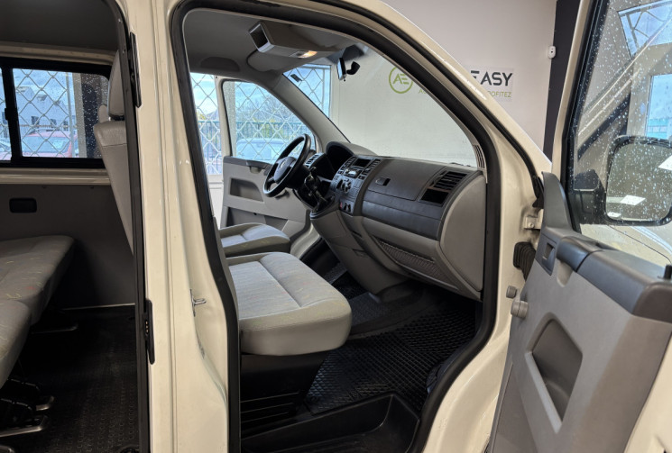 Volkswagen Transporter COMBI T5 2.5 TDI 130 / 9 PLACES