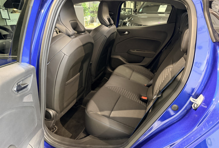 Renault Clio 1.6 E-Tech 145 ch full hybrid esprit Alpine