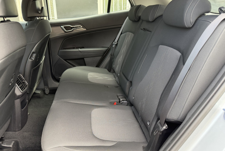 Kia Sportage 1.6 T-GDI 230 HEV ACTIVE 4X2 BVA6 * ENTRETIEN A JOUR * GARANTIE KIA 07/2031