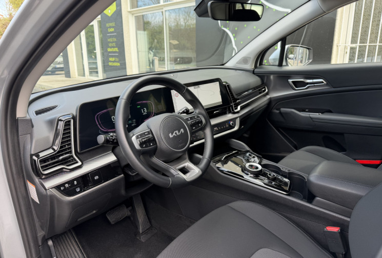 Kia Sportage 1.6 T-GDI 230 HEV ACTIVE 4X2 BVA6 * ENTRETIEN A JOUR * GARANTIE KIA 07/2031