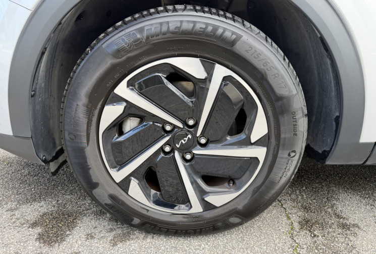 Kia Sportage 1.6 T-GDI 230 HEV ACTIVE 4X2 BVA6 * ENTRETIEN A JOUR * GARANTIE KIA 07/2031