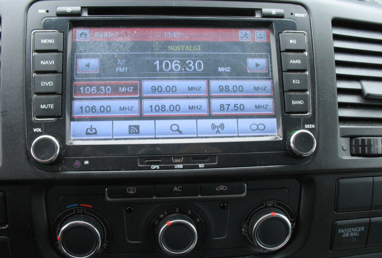 Volkswagen T5 2.0 TDI 102 CALIFORNIA TOIT RELEVABLE