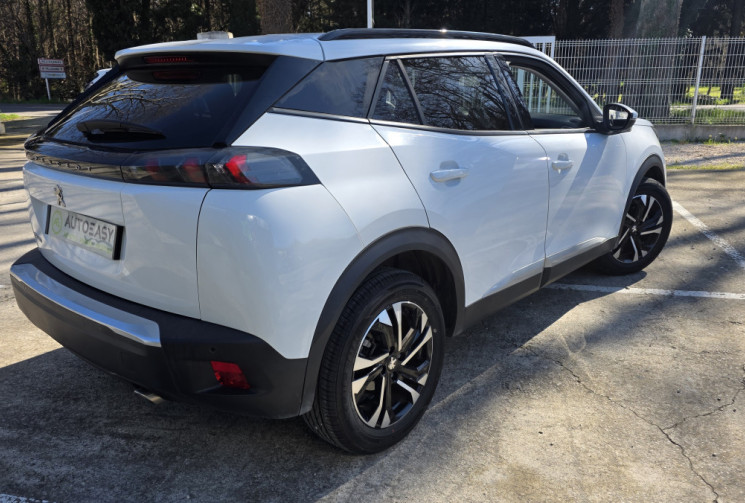 Peugeot 2008 1.5 HDI 110 ALLURE / ENTRETIEN A JOUR 
