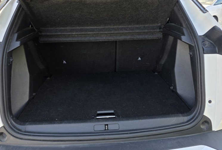 Peugeot 2008 1.5 HDI 110 ALLURE / ENTRETIEN A JOUR 
