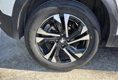 Peugeot 2008 1.5 HDI 110 ALLURE / ENTRETIEN A JOUR 