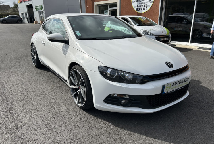 Volkswagen Scirocco 1.4 TSI 160 cv