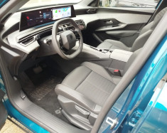 Peugeot 3008 III 1.2 Hybrid // ALLURE // e-DSC6 136 cv