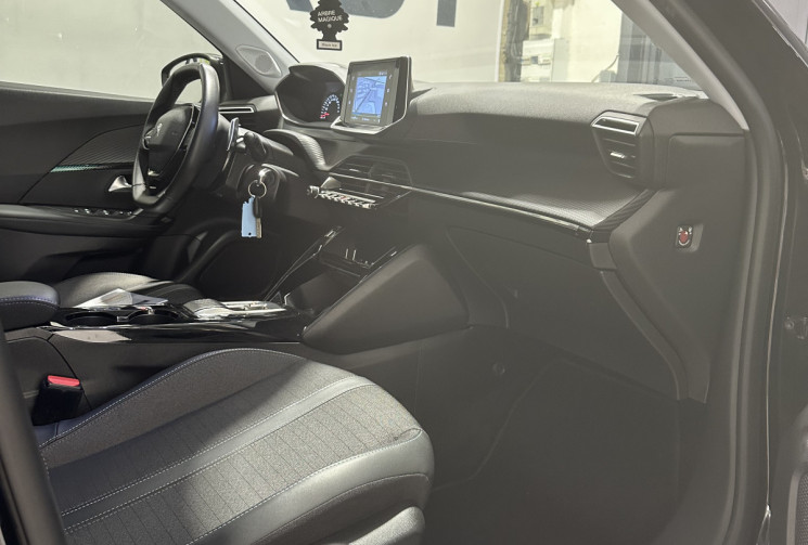 Peugeot 2008 1.5 BlueHdi 130 ch Allure Pack EAT8