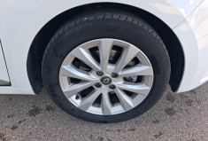 Renault CLIO V TCE 130 EDC INTENS