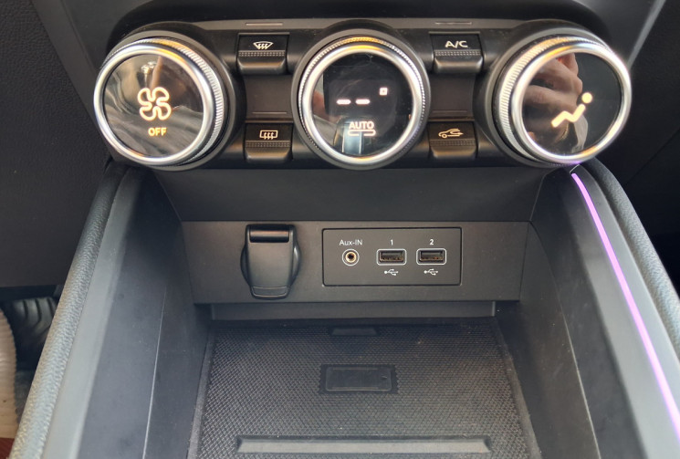 Renault CLIO V TCE 130 EDC INTENS