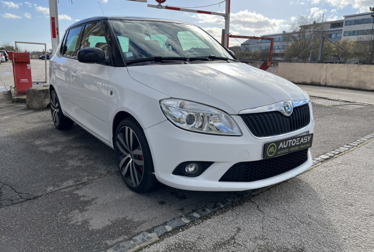 Skoda Fabia RS II Phase 2 1.4 TFSi  DSG7 180 cv Boîte auto