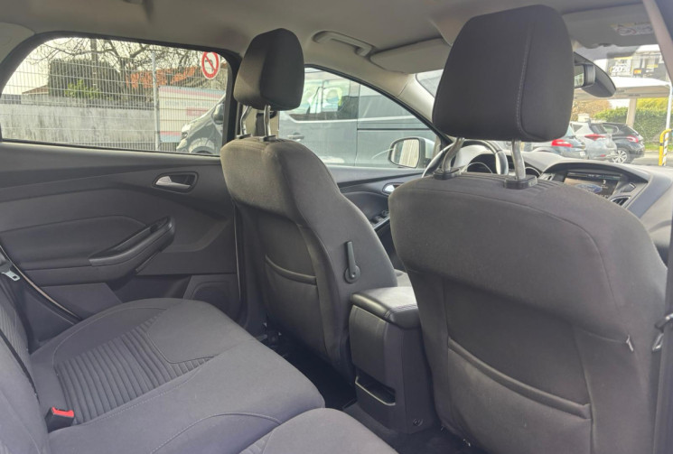 Ford Focus III 1.0 ECOBOOST 125 TITANIUM / GPS / RADAR RECUL / GARANTIE 12 MOIS