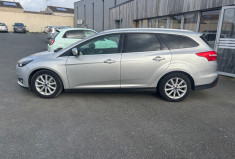 Ford Focus III 1.0 ECOBOOST 125 TITANIUM / GPS / RADAR RECUL / GARANTIE 12 MOIS