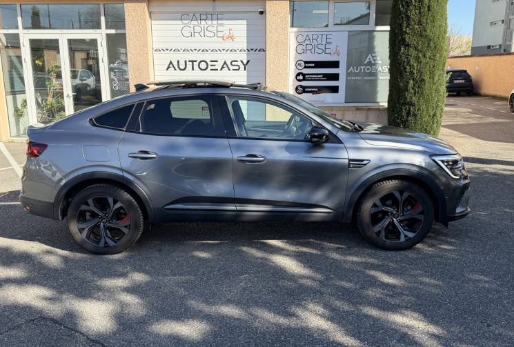 Renault Arkana 1.6 E-Tech 145 ch RS Line Toit ouvrant + Bose / Première main / Entretien Renault