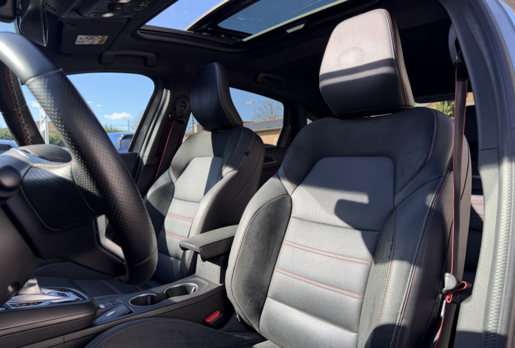 Renault Arkana 1.6 E-Tech 145 ch RS Line Toit ouvrant + Bose / Première main / Entretien Renault