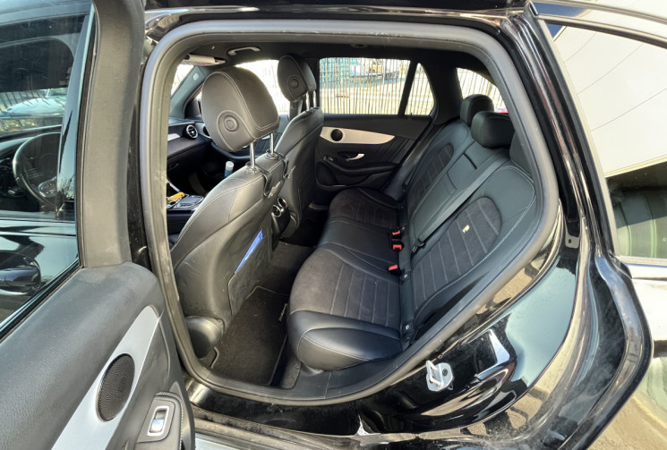 Mercedes GLC 300 e 211+122ch AMG Line 4Matic 9G-Tronic / 1°Main / Révisée 