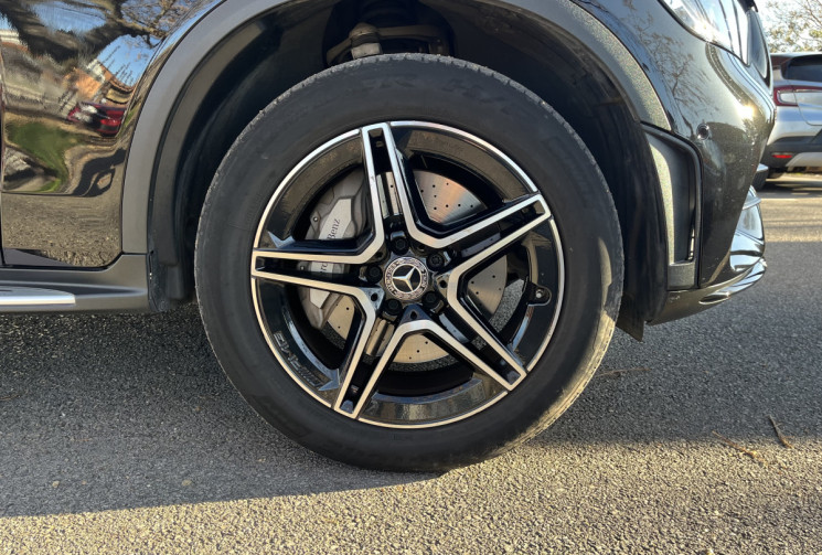Mercedes GLC 300 e 211+122ch AMG Line 4Matic 9G-Tronic / 1°Main / Révisée 