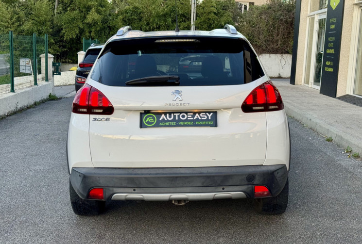 Peugeot 2008 1.2 110 CROSSWAY * TOIT PANO * ATTELAGE * FULL ENTRETIEN * DISTRI OK * GARANTIE 6 MOIS