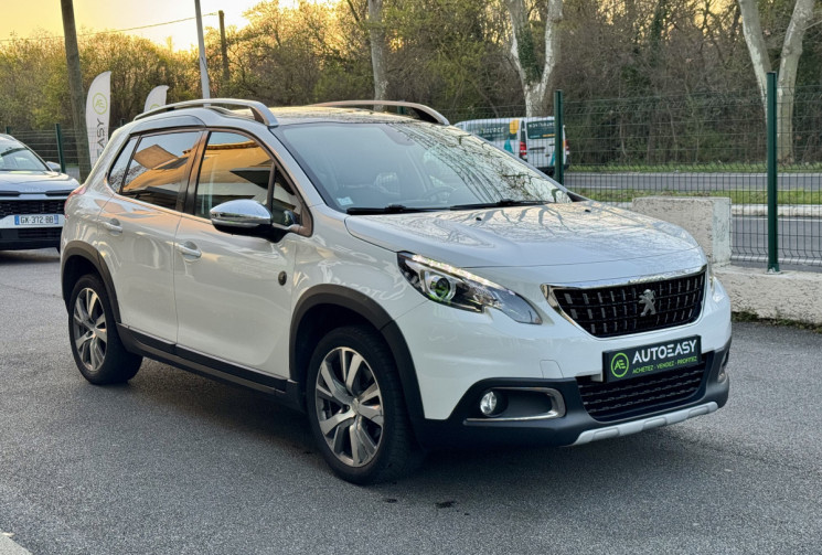Peugeot 2008 1.2 110 CROSSWAY * TOIT PANO * ATTELAGE * FULL ENTRETIEN * DISTRI OK * GARANTIE 6 MOIS