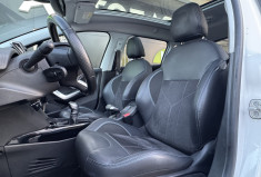 Peugeot 2008 1.2 110 CROSSWAY * TOIT PANO * ATTELAGE * FULL ENTRETIEN * DISTRI OK * GARANTIE 6 MOIS