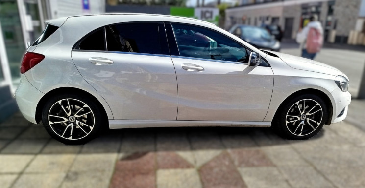 Mercedes Classe A 200 CDi  7G-DCT  136 cv/ CARPLAY 