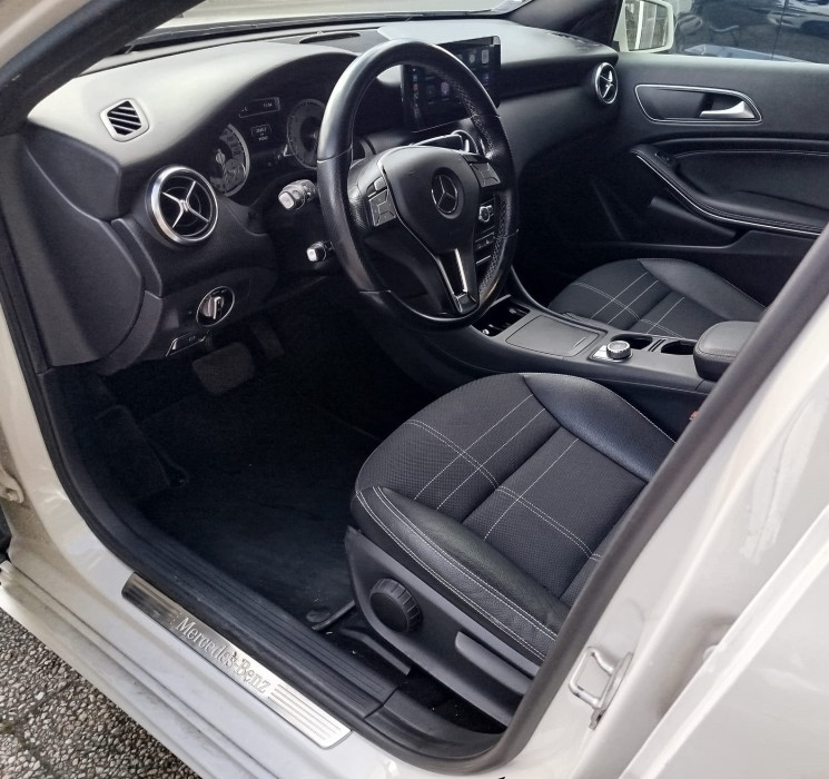 Mercedes Classe A 200 CDi  7G-DCT  136 cv/ CARPLAY 