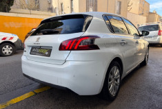 Peugeot 308 style 1.2 110 cv 2em main / CARPLAY / DISTRIBUTION NEUVE CHEZ PEUGEOT 