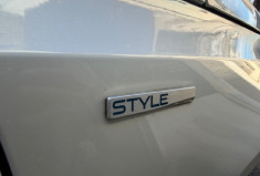 Peugeot 308 style 1.2 110 cv 2em main / CARPLAY / DISTRIBUTION NEUVE CHEZ PEUGEOT 