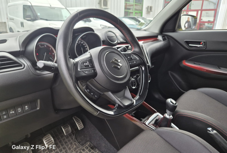 Suzuki Swift Bicorps 1.4 Boosterjet MHEV Sport