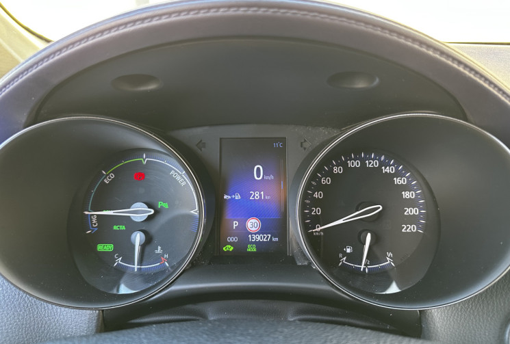 Toyota C-HR 122h Distinctive 2WD E-CVT / FULL ENTRETIEN TOYOTA