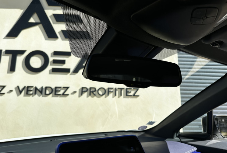 Toyota C-HR 122h Distinctive 2WD E-CVT / FULL ENTRETIEN TOYOTA