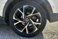 Toyota C-HR 122h Distinctive 2WD E-CVT / FULL ENTRETIEN TOYOTA