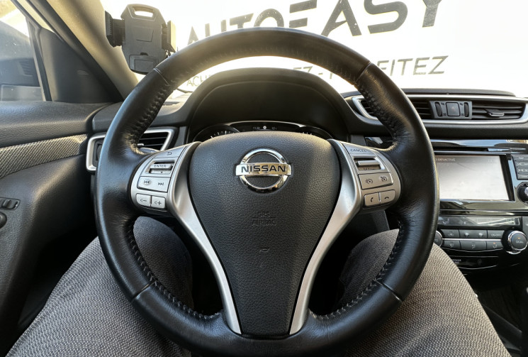 Nissan X-Trail III (T32) 1.6 dCi 130ch Tekna Xtronic Euro6 7 places + TOIT OUVRANT