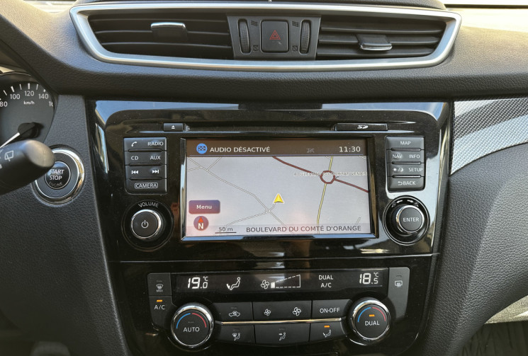 Nissan X-Trail III (T32) 1.6 dCi 130ch Tekna Xtronic Euro6 7 places + TOIT OUVRANT