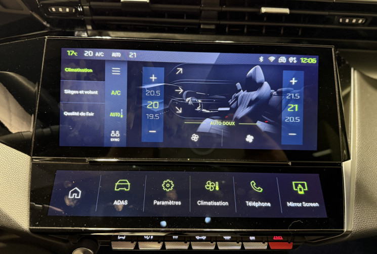 Peugeot 308 GT 1.2 130 EAT8 Toit ouvrant / sièges alcantara surpiqûres vertes / Hifi Focal