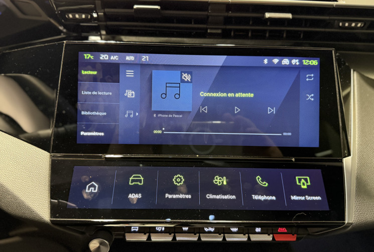 Peugeot 308 GT 1.2 130 EAT8 Toit ouvrant / sièges alcantara surpiqûres vertes / Hifi Focal