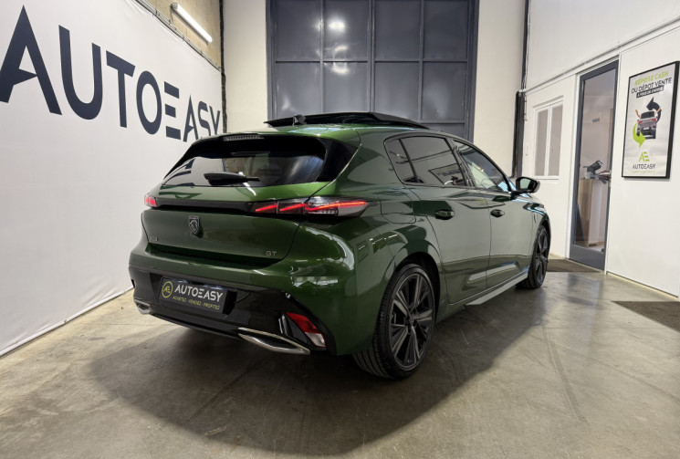Peugeot 308 GT 1.2 130 EAT8 Toit ouvrant / sièges alcantara surpiqûres vertes / Hifi Focal