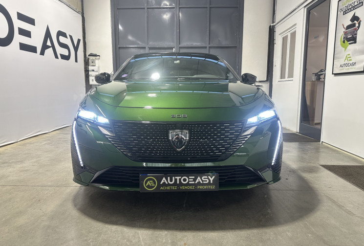 Peugeot 308 GT 1.2 130 EAT8 Toit ouvrant / sièges alcantara surpiqûres vertes / Hifi Focal