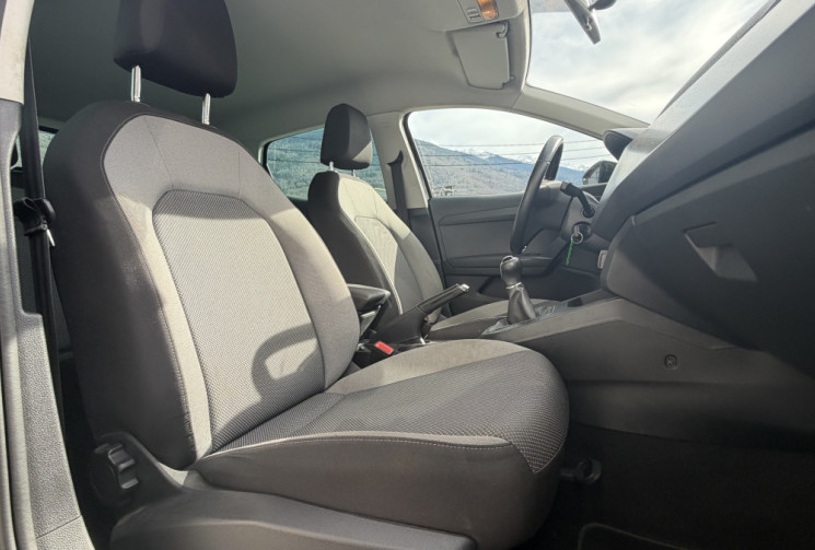 SEAT Ibiza V 1.0i 75ch STYLE / Apple CarPlay