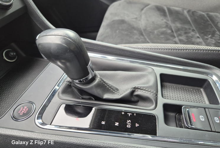 SEAT ATECA 1.5 TSI DSG7 STYLE 150 CV * ALCANTA * 1ER MAIN * CARNET COMPLET 