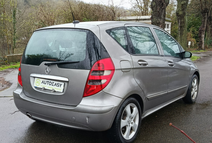 Mercedes Classe A A 200 AVANTGARDE (W169) 2.0 136 / MOTEUR A CHAINE / IDEAL JEUNE PERMIS