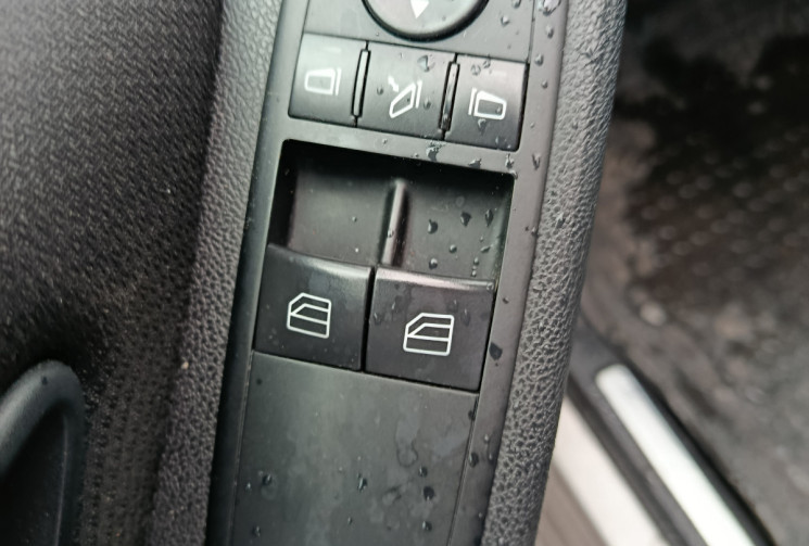 Mercedes Classe A A 200 AVANTGARDE (W169) 2.0 136 / MOTEUR A CHAINE / IDEAL JEUNE PERMIS