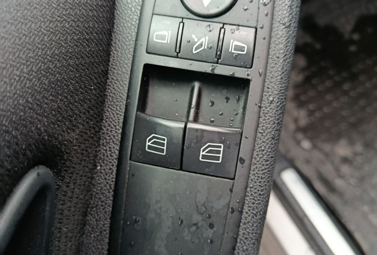 Mercedes Classe A A 200 AVANTGARDE (W169) 2.0 136 / MOTEUR A CHAINE / IDEAL JEUNE PERMIS