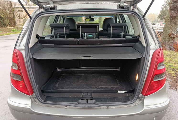 Mercedes Classe A A 200 AVANTGARDE (W169) 2.0 136 / MOTEUR A CHAINE / IDEAL JEUNE PERMIS