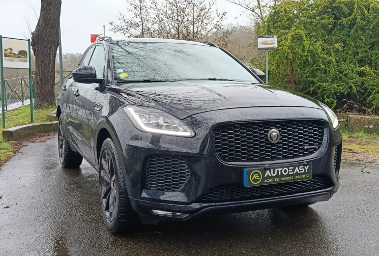 Jaguar E-Pace 2.0D R-DYNAMIC HSE 240 / TOIT PANORAMIQUE / GARANTIE MAI 2026
